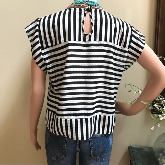 Lucy Paris Crop Top - Picture 3 of 4